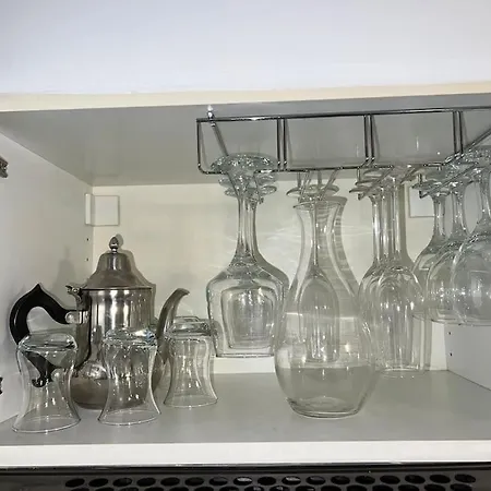 Superbe Avec Entrée Et Jardin Privés Appartamento